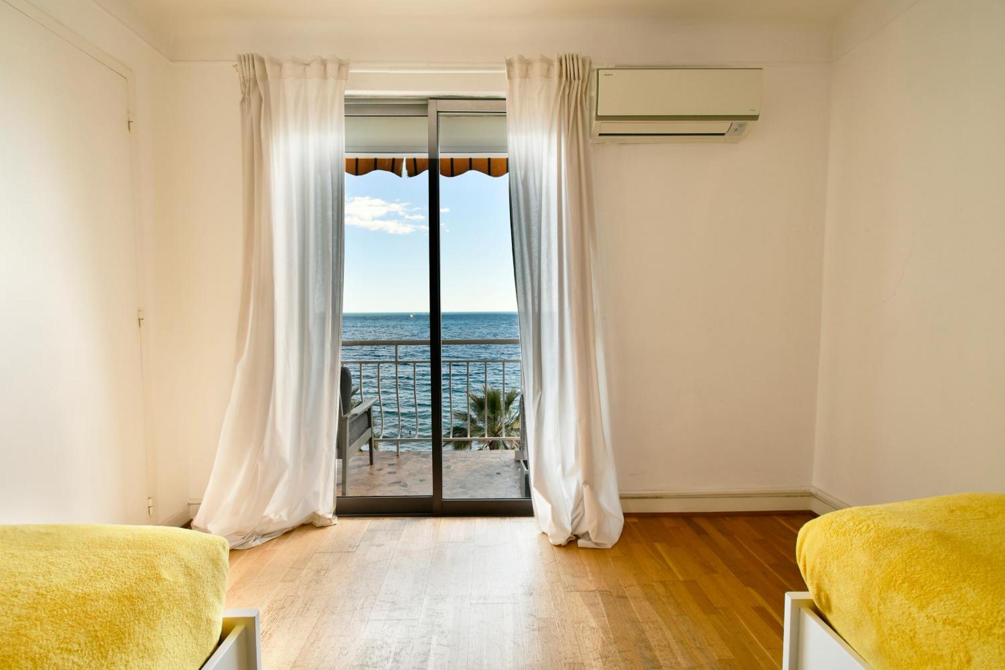 Plage Du Midi- Vue Sur Mer Standing Presta Канны Экстерьер фото